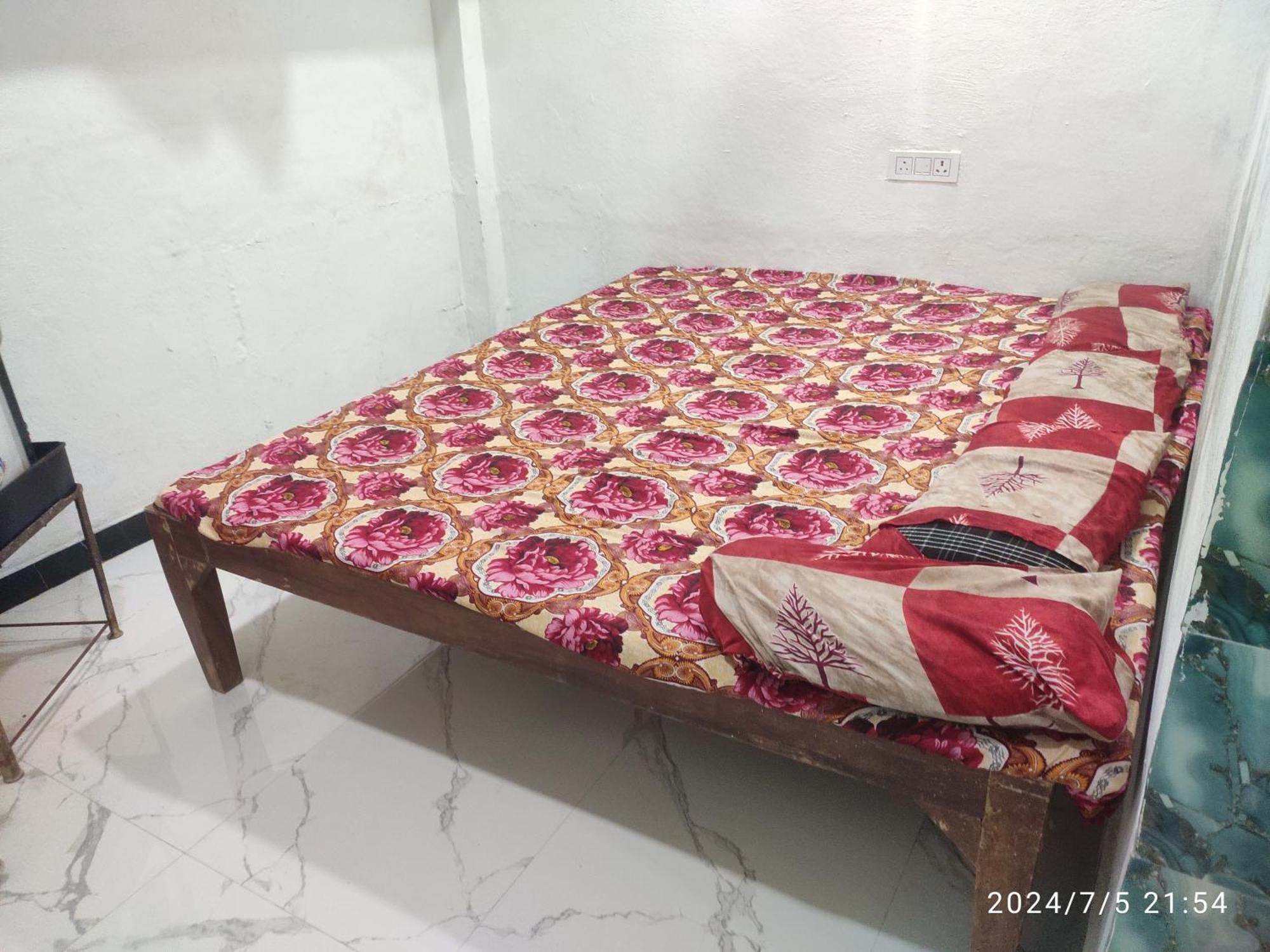 Kuber Bhandari Guest House And Hotel Sehore Buitenkant foto